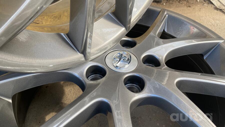 Toyota, valuveljed