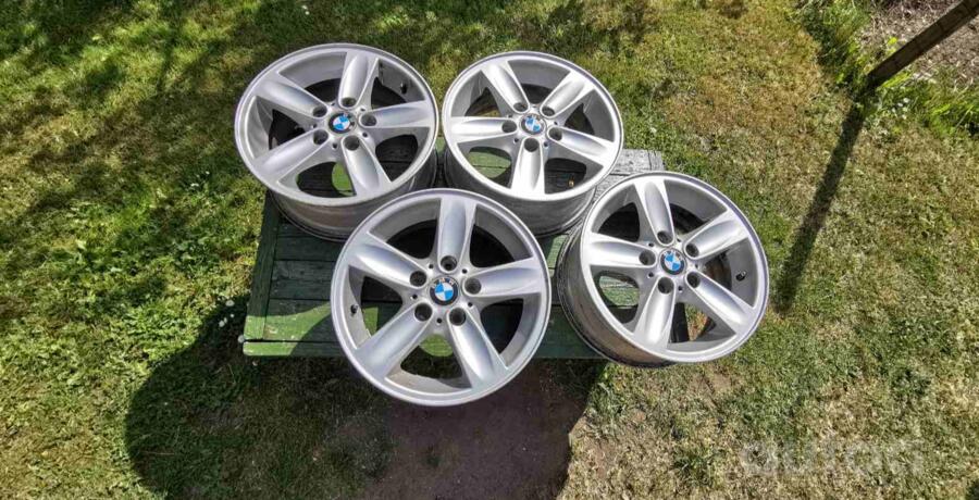 BMW, valuveljed