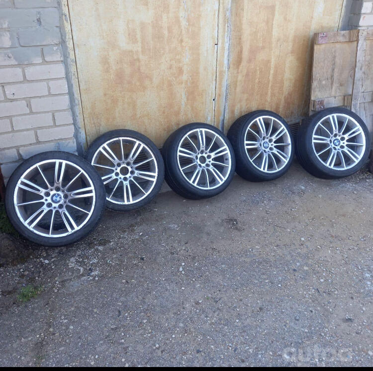 Bmw, valuveljed