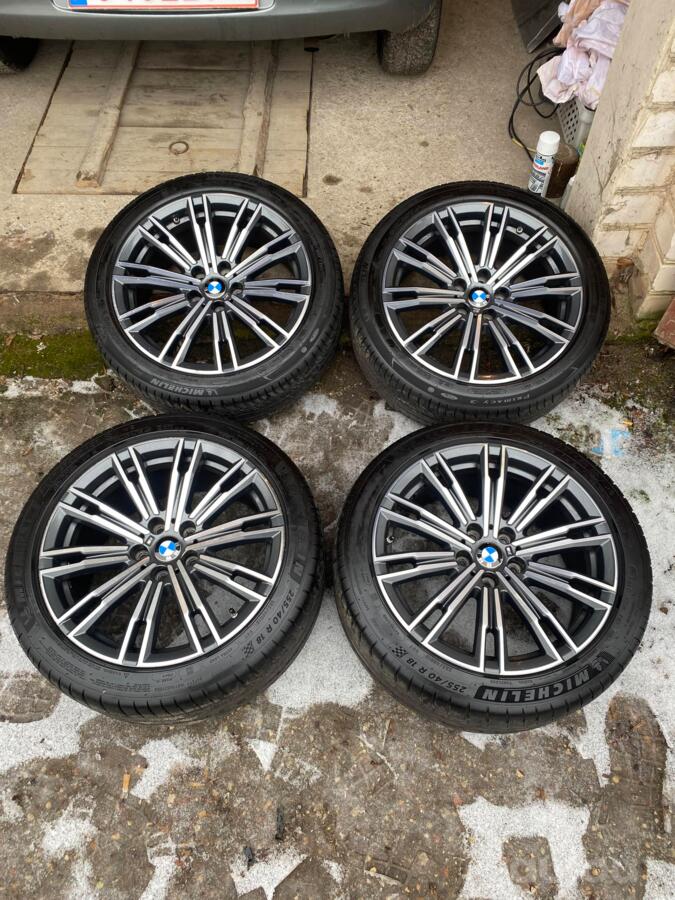 BMW, valuveljed