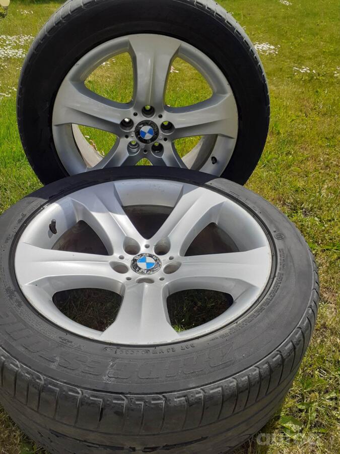 Bmw, valuveljed