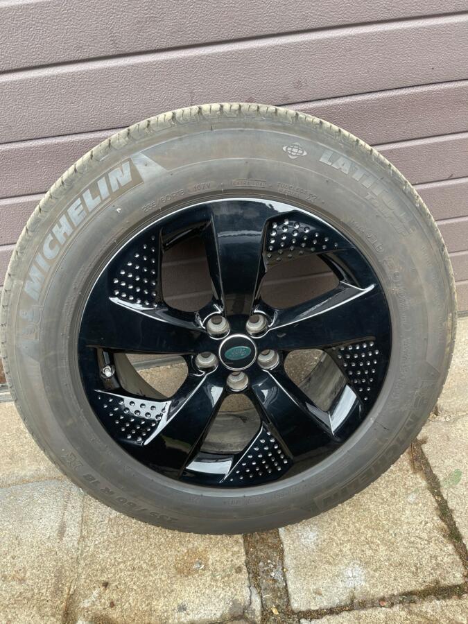 Land Rover, valuveljed