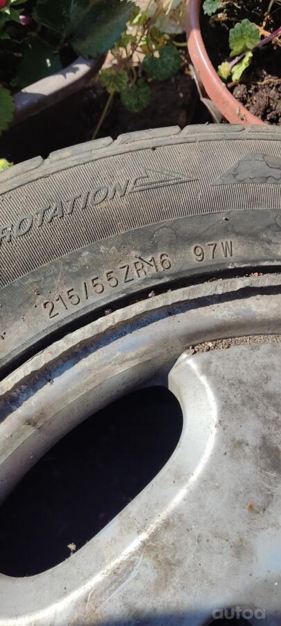 Mercedes Benz, valuveljed