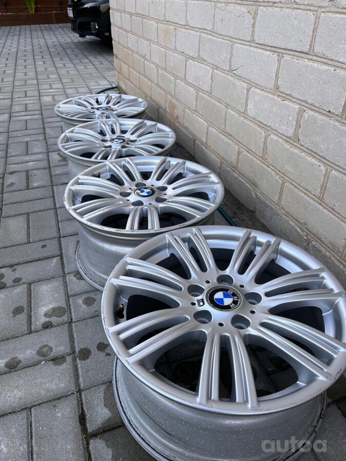 BMW, valuveljed