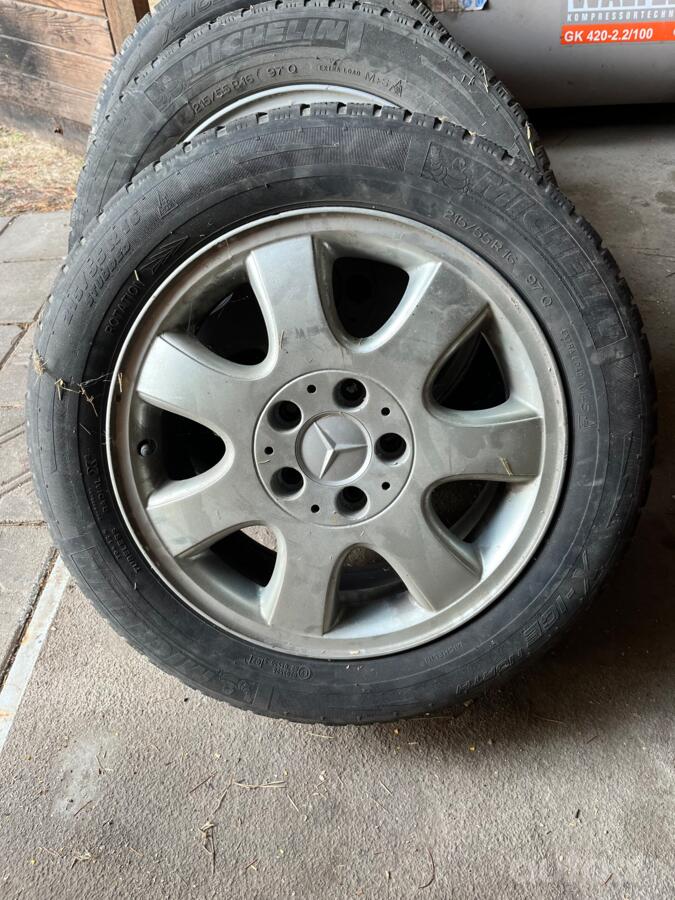 Mercedes, valuveljed