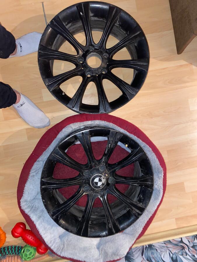Bmw, valuveljed