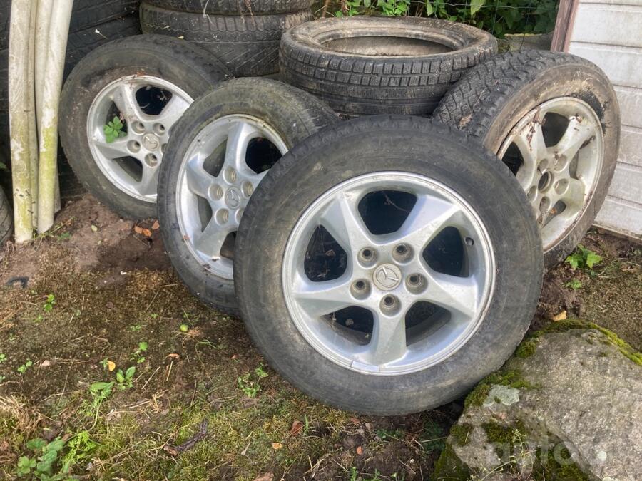 Mazda, valuveljed