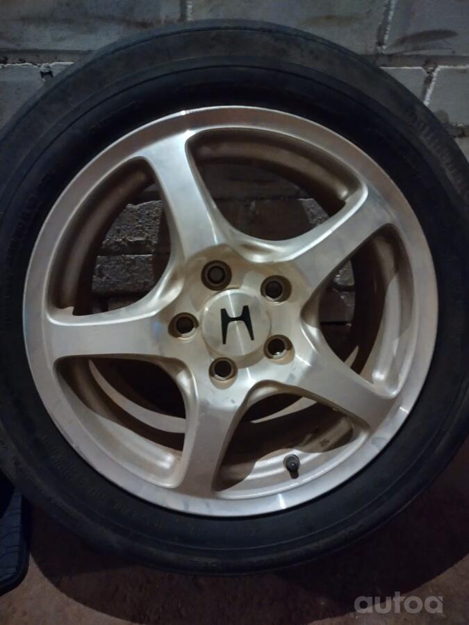 Honda, valuveljed
