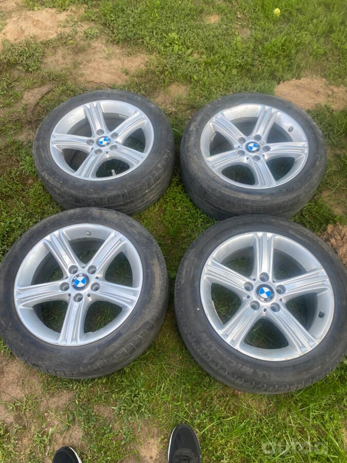 Bmw, valuveljed