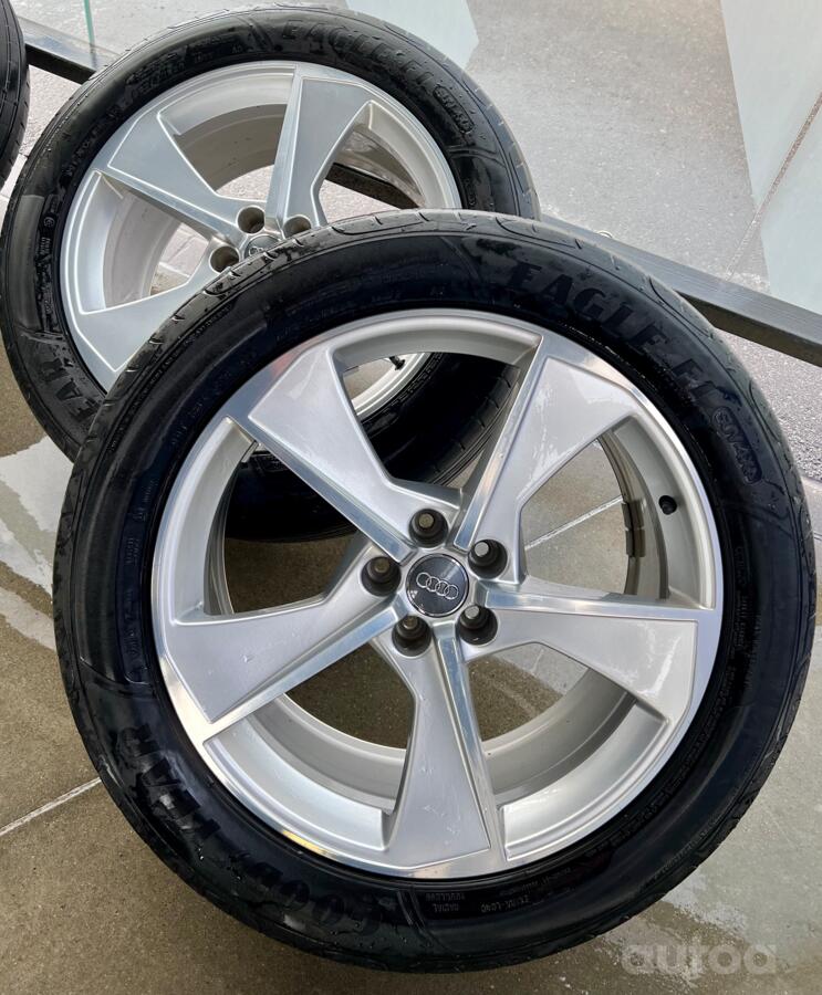 AUDI, valuveljed