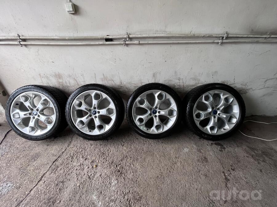 Ford, valuveljed