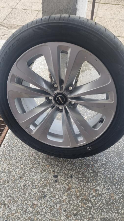 Bmw, valuveljed
