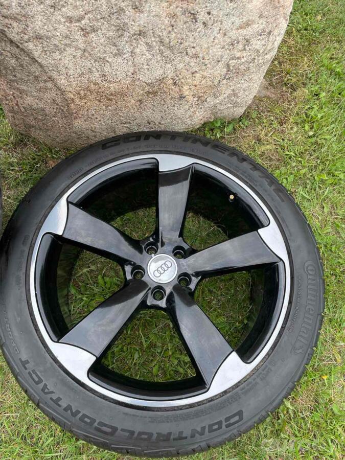 Audi, valuveljed