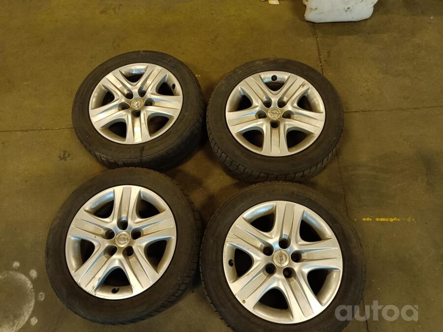 Opel, terasest stantsitud
