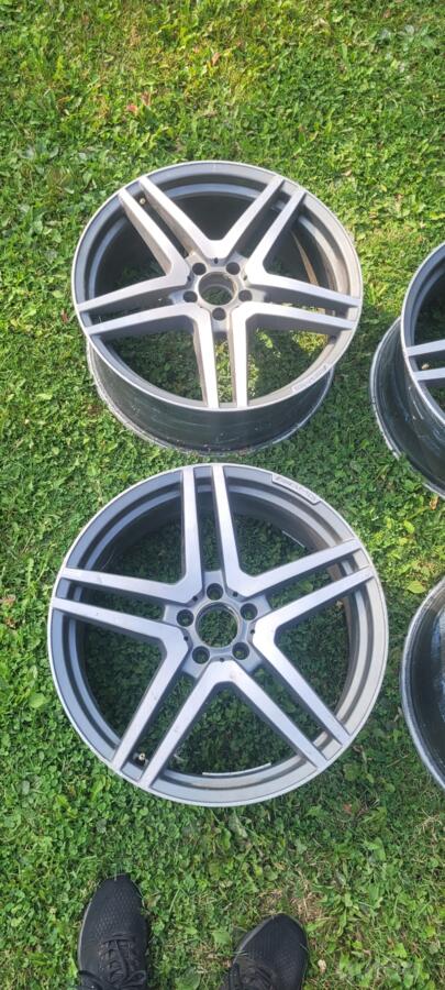 Amg, valuveljed