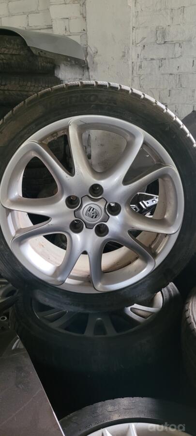 Porche, valuveljed