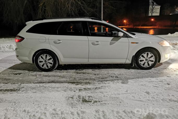 Ford Mondeo 4 generation wagon