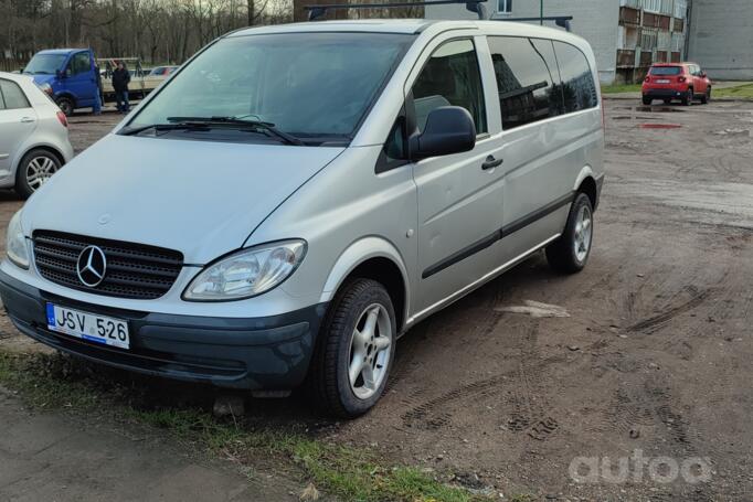 Mercedes-Benz Vito W639 Minivan 4-doors