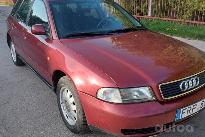 Audi A4 B5 Avant wagon 5-doors
