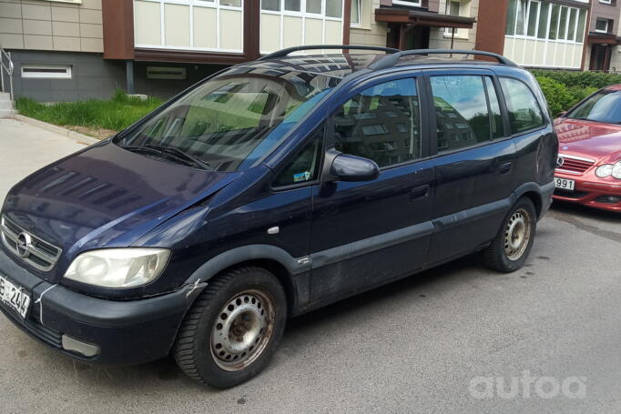 Opel Zafira A [restyling] Minivan 5-doors