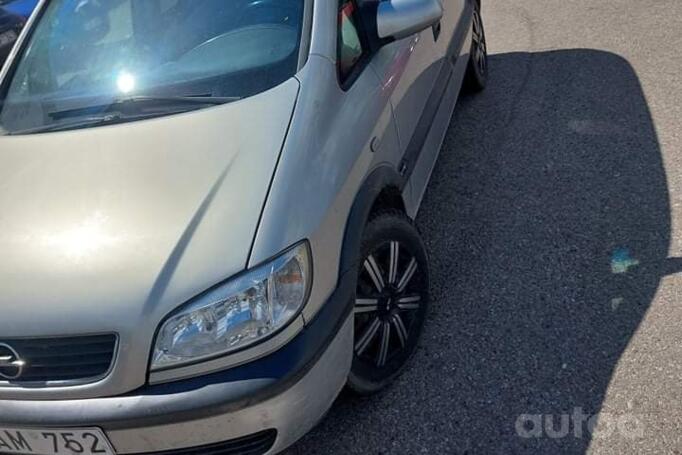 Opel Zafira A Minivan 5-doors