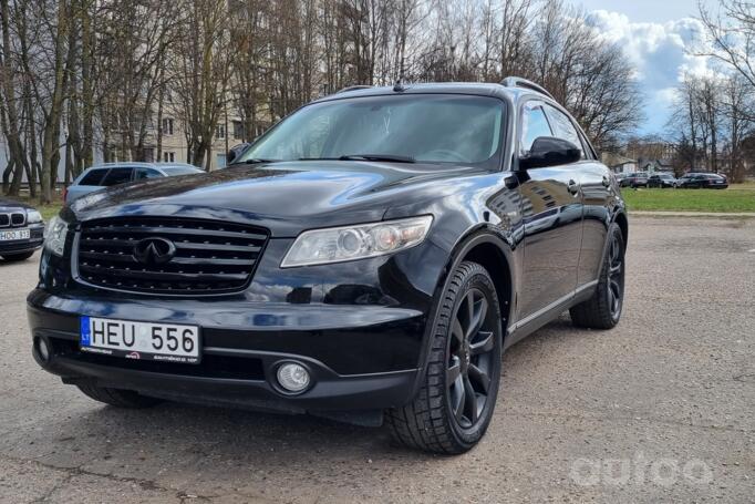 Infiniti FX 1 generation