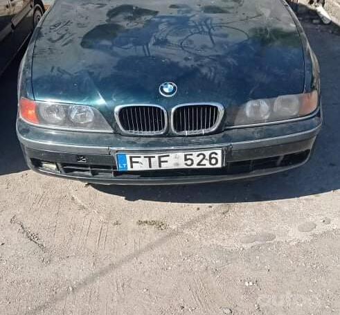 BMW 5 Series E39 Touring wagon