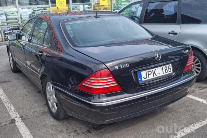 Mercedes-Benz S-Class W220 [restyling] Sedan 4-doors