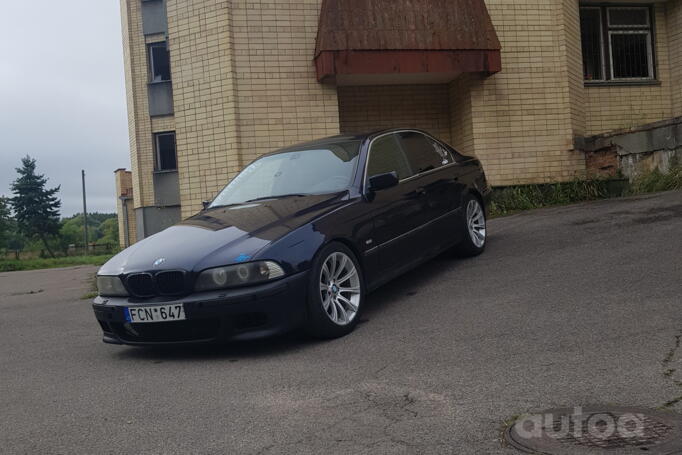 BMW 5 Series E39 Sedan 4-doors