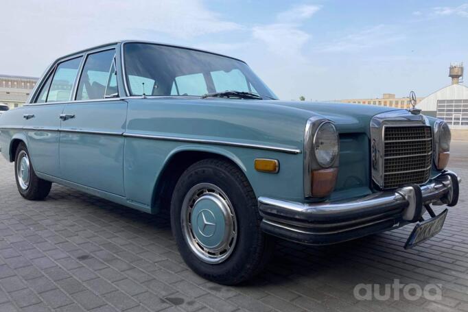 Mercedes-Benz W114 1 generation