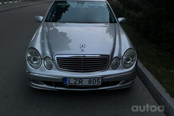 Mercedes-Benz E-Class W211 Sedan