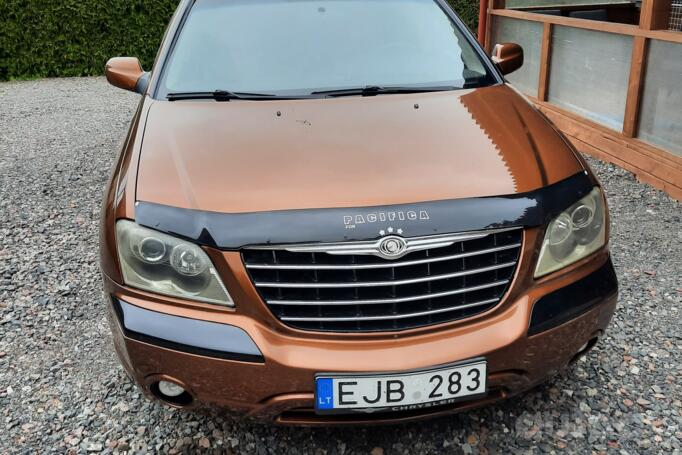 Chrysler Pacifica 1 generation Crossover