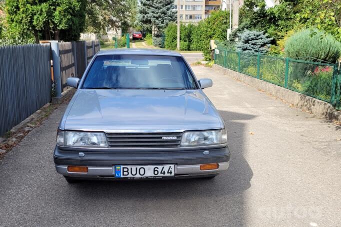 Mazda 929 LA4 Sedan