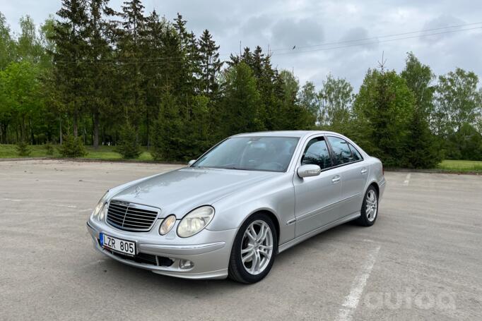 Mercedes-Benz E-Class W211 Sedan
