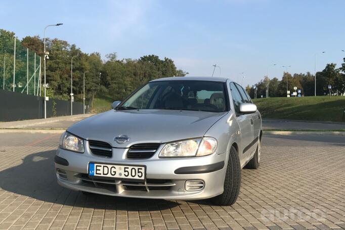 Nissan Almera N16 Hatchback 5-doors