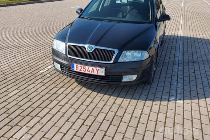 Skoda Octavia 2 generation Combi wagon 5-doors