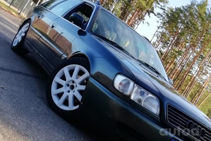 Audi A6 A4/C4 wagon