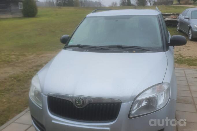 Skoda Fabia 2 generation [restyling]