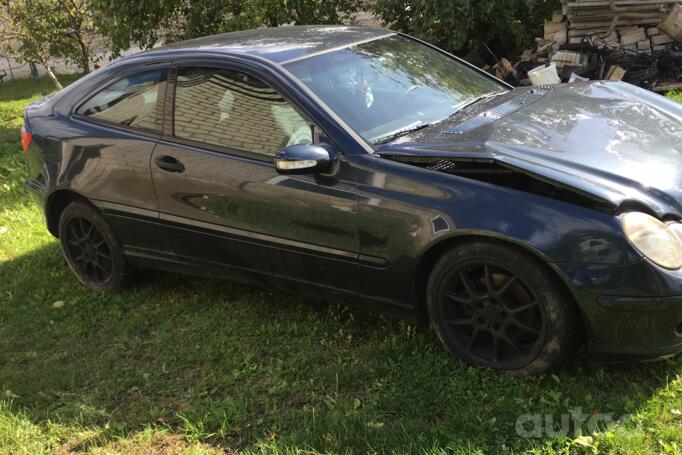 Mercedes-Benz C-Class W203/S203/CL203 Coupe 3-doors