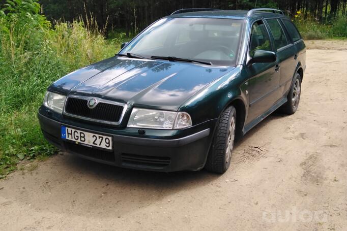Skoda Octavia 1 generation [restyling] Combi wagon 5-doors