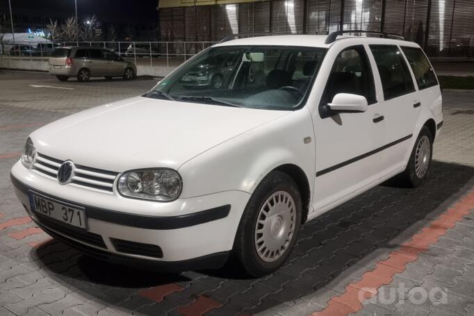 Volkswagen Golf 4 generation wagon