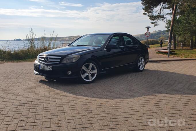 Mercedes-Benz C-Class W204/S204 Sedan
