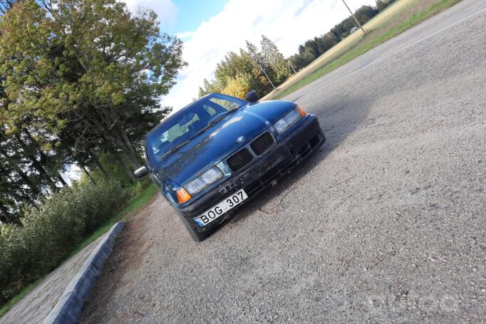 BMW 3 Series E36 Compact hatchback