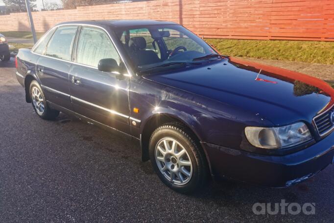 Audi A6 4B/C5 Sedan