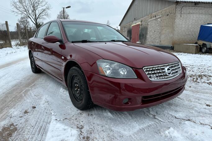 Nissan Altima L31 [restyling] Sedan 4-doors