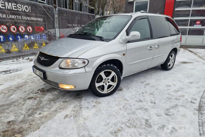 Chrysler Voyager 4 generation Minivan
