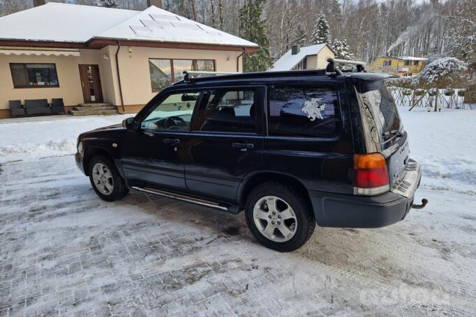 Subaru Forester 1 generation JP-spec crossover 5-doors