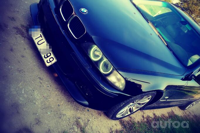 BMW 5 Series E39 Touring wagon
