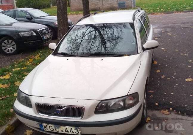 Volvo V70 2 generation R wagon 5-doors