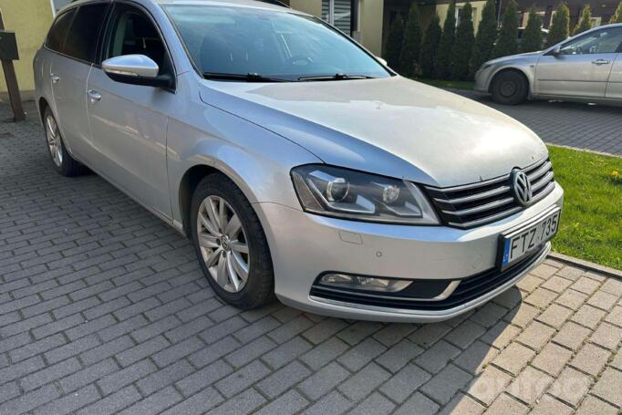 Volkswagen Passat B7 Variant wagon 5-doors